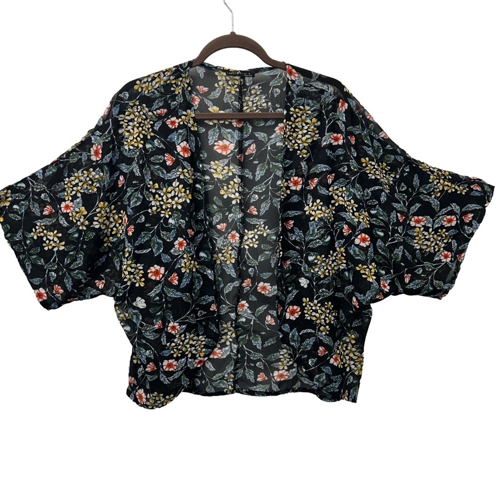 Black Floral Open-Front Short Sleeve Kimono